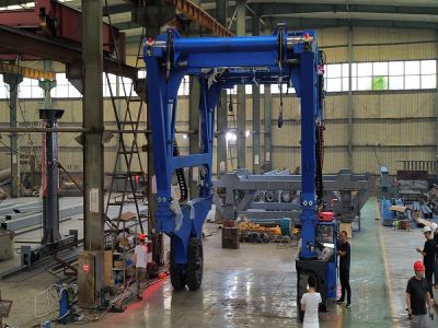 跨運車制造廠家需不斷提升技術，滿足市場需求！
